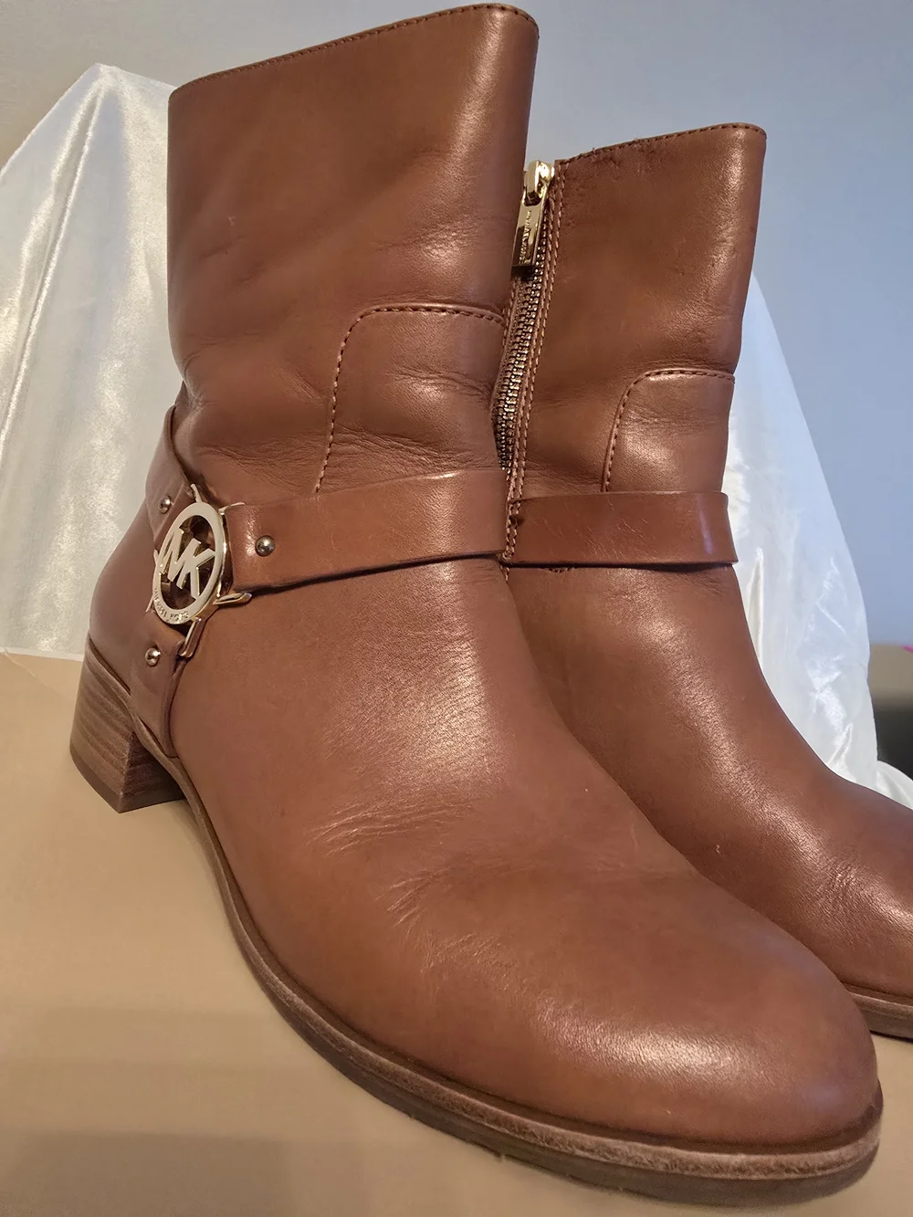 Michael Kors Cognac Leather Ankle Boots with MK Hardware – Size 6.5